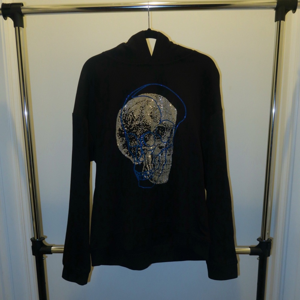 Black Skull Graphic Hoodie